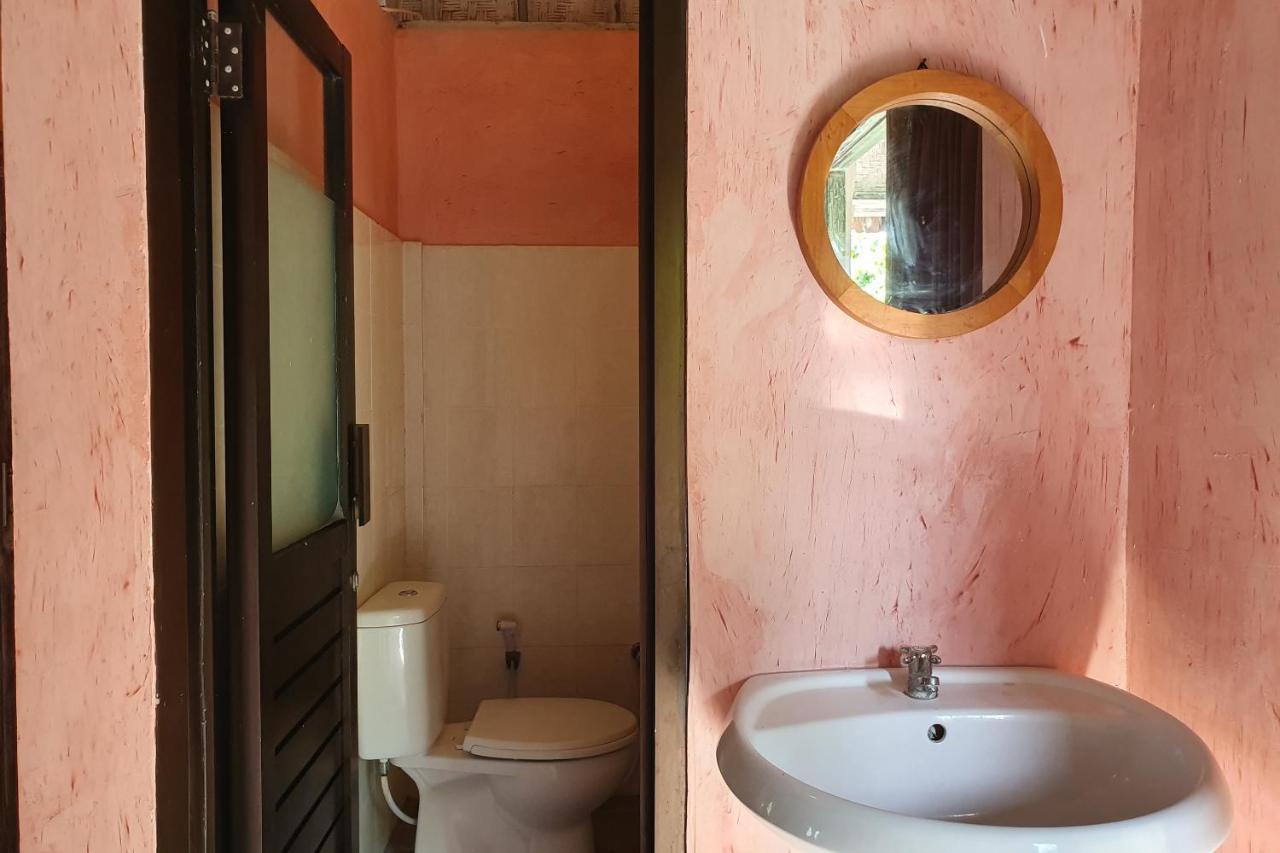 Oyo 3186 Thomas Garden Place Uluwatu Eksteriør bilde
